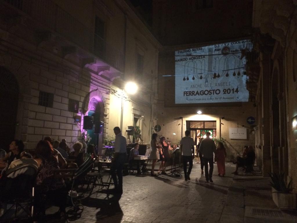 Apartmán Pepe Concetta E La Movida Noto Exteriér fotografie